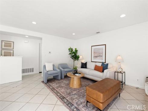 2761 Bunting , Costa Mesa, CA