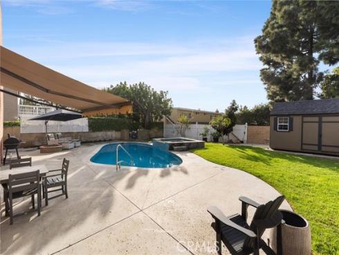2761 Bunting , Costa Mesa, CA