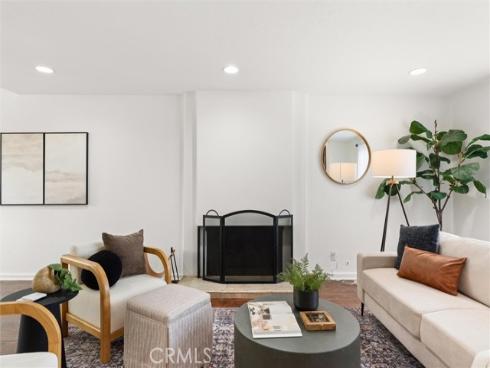 2761 Bunting , Costa Mesa, CA