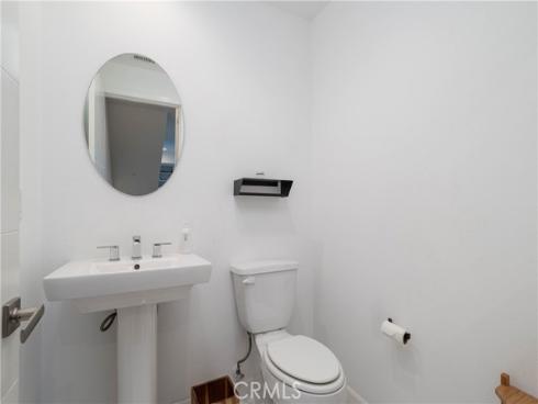 1532 Maxwell Way , Costa Mesa, CA