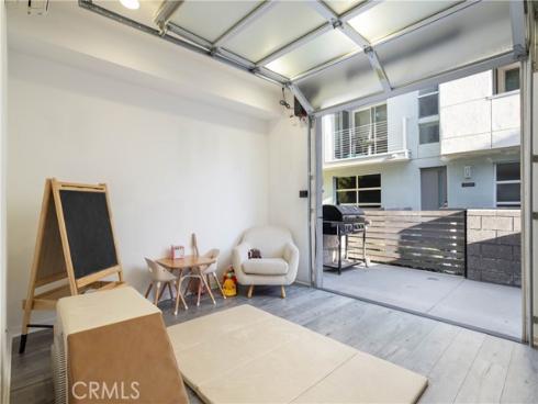 1532 Maxwell Way , Costa Mesa, CA