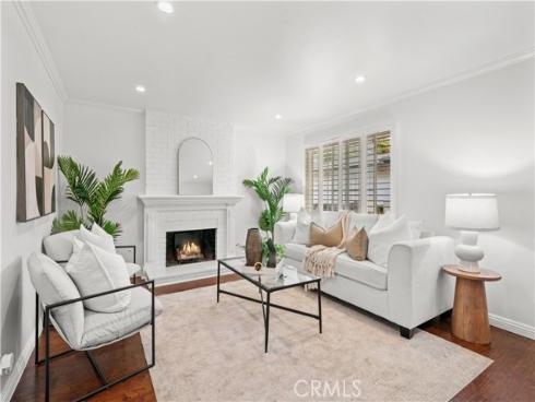 1845 Anaheim 9B Avenue, Costa Mesa, CA