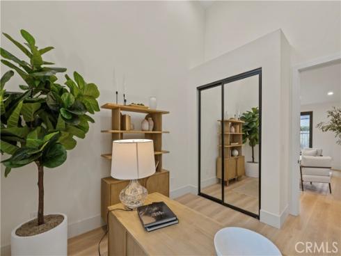 1935 Tustin , Costa Mesa, CA