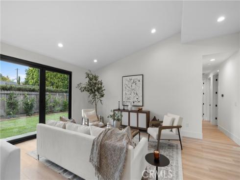 1935 Tustin , Costa Mesa, CA