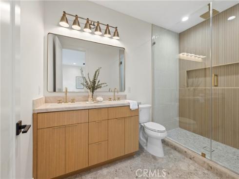 1935 Tustin , Costa Mesa, CA