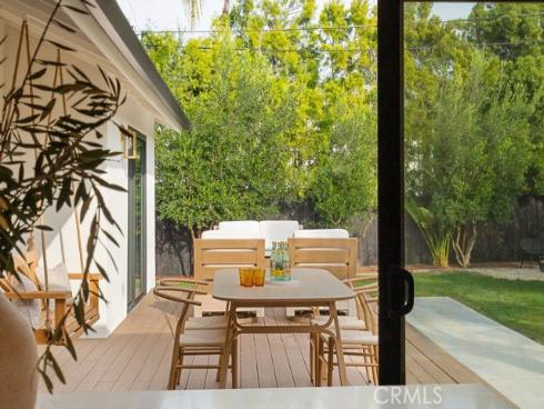 208 Susannah Place , Costa Mesa, CA