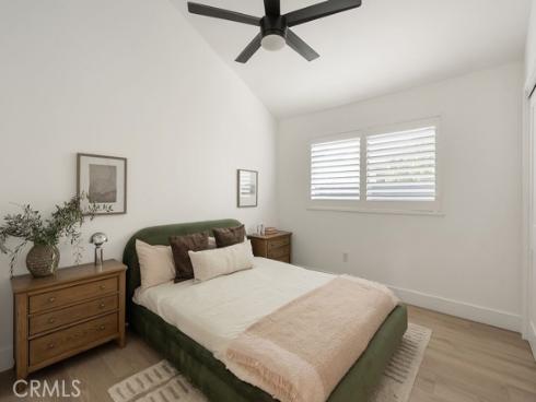 208 Susannah Place , Costa Mesa, CA