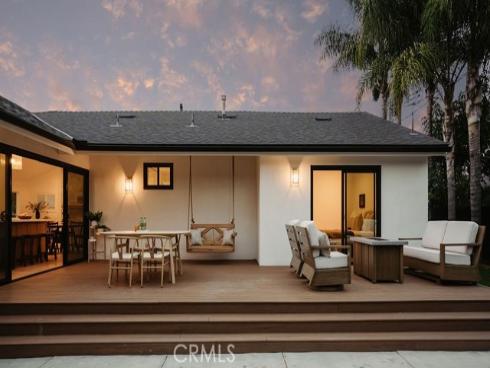 208 Susannah Place , Costa Mesa, CA