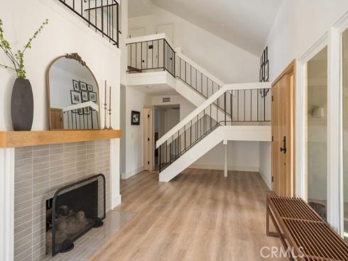 1086  Vallejo  , Costa Mesa, CA