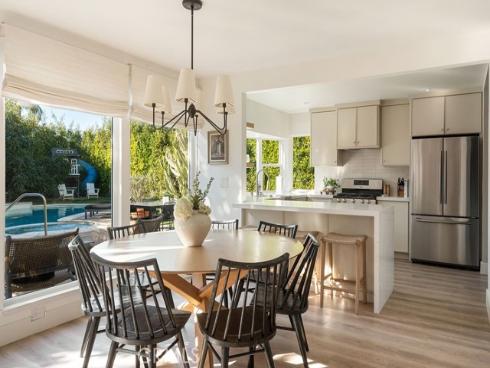 1086  Vallejo  , Costa Mesa, CA