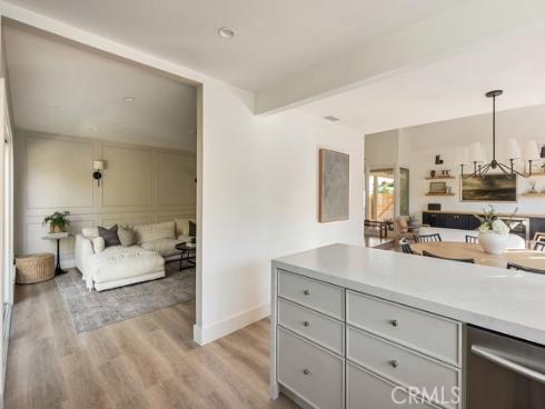 1086  Vallejo  , Costa Mesa, CA