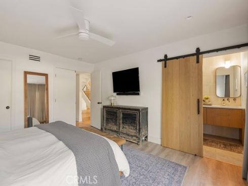 1086  Vallejo  , Costa Mesa, CA