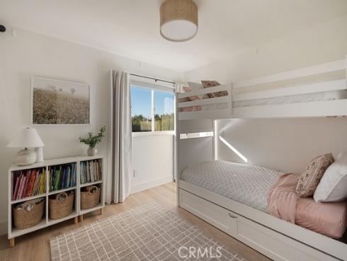 1086  Vallejo  , Costa Mesa, CA