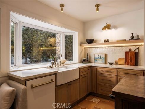 1096 Tulare , Costa Mesa, CA