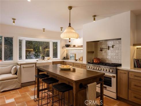 1096 Tulare , Costa Mesa, CA