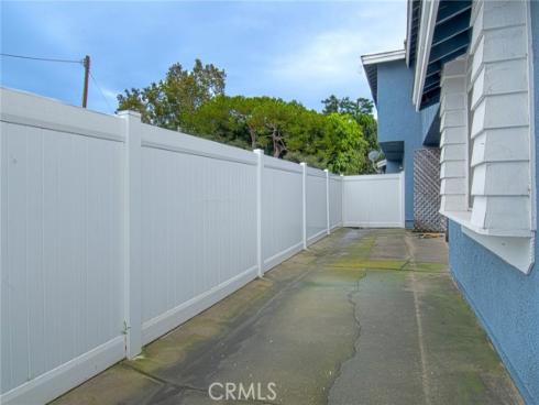 2652 Santa Ana E , Costa Mesa, CA