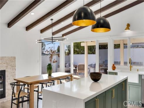 1657 Texas , Costa Mesa, CA