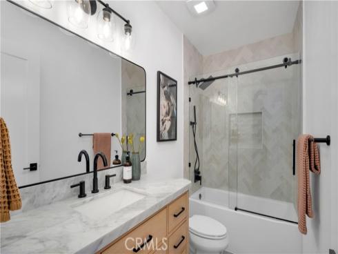 1657 Texas , Costa Mesa, CA