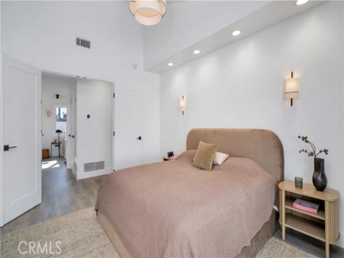 1657 Texas , Costa Mesa, CA