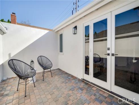 1657 Texas , Costa Mesa, CA