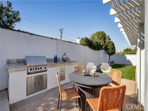 1657 Texas , Costa Mesa, CA