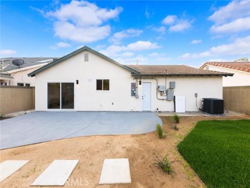 952 Cheyenne , Costa Mesa, CA