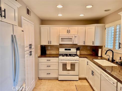 2400 Elden 12 , Costa Mesa, CA