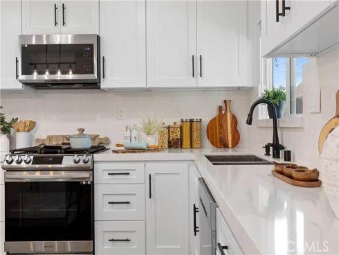 3141 Barbados Place, Costa Mesa, CA