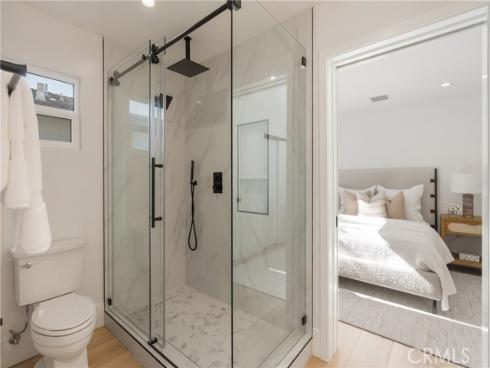 2187 Meyer Place, Costa Mesa, CA