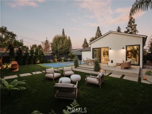 2187 Meyer Place, Costa Mesa, CA