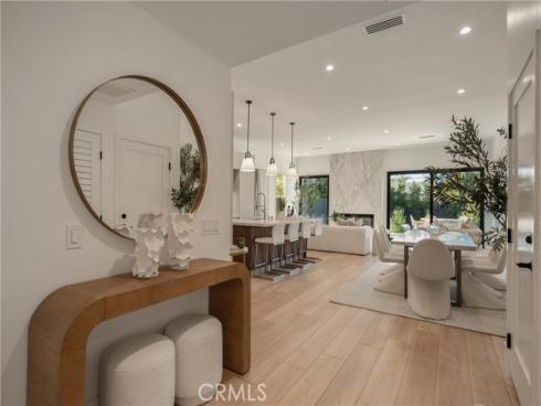 2187 Meyer Place, Costa Mesa, CA