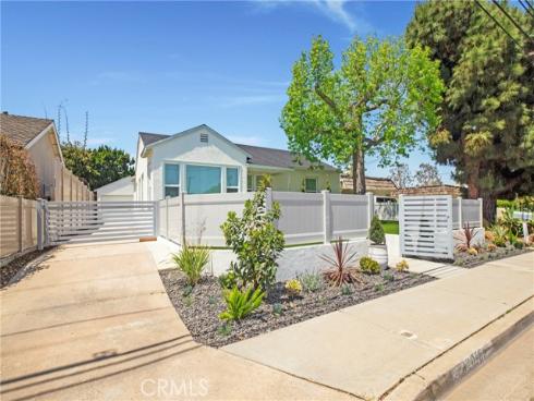 2019 Orange Avenue , Costa Mesa, CA