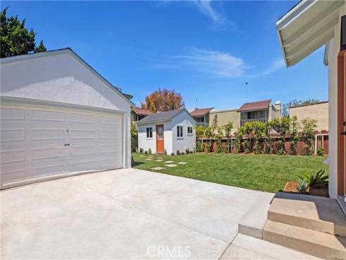 2019  Orange Avenue  , Costa Mesa, CA