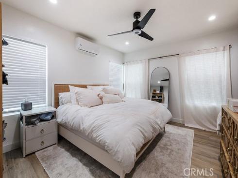 236 Camellia Lane, Costa Mesa, CA