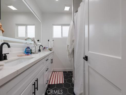 236 Camellia Lane, Costa Mesa, CA