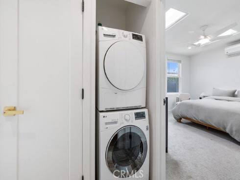 236 Camellia Lane, Costa Mesa, CA