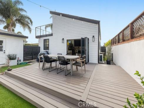 236 Camellia Lane, Costa Mesa, CA