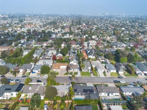 236 Camellia Lane, Costa Mesa, CA