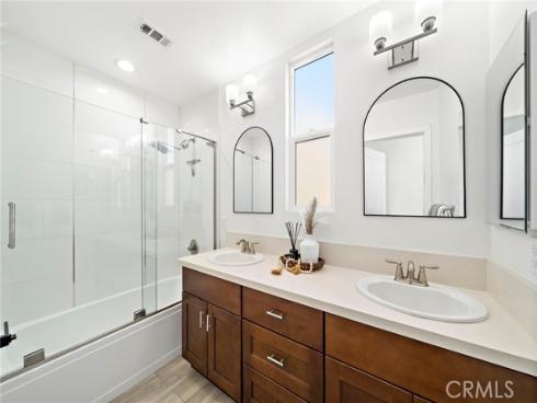 1974 Meyer D Place, Costa Mesa, CA