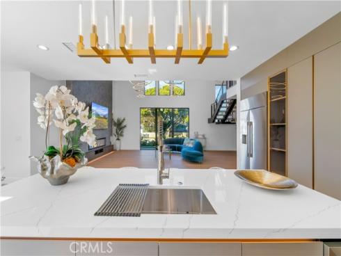 853 Oak , Costa Mesa, CA