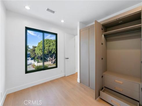 853 Oak , Costa Mesa, CA