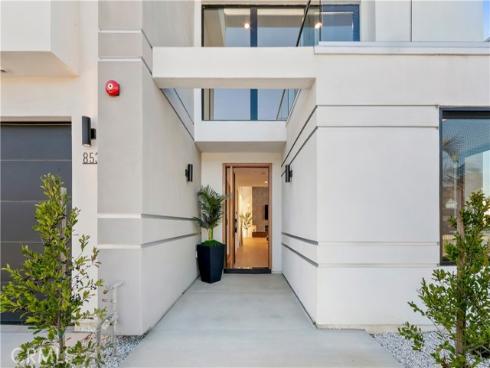 853 Oak , Costa Mesa, CA