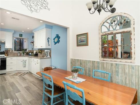 2053 Meadow View , Costa Mesa, CA