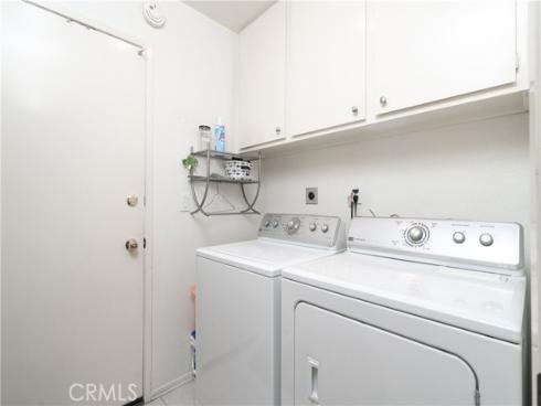 2053 Meadow View , Costa Mesa, CA