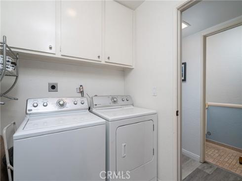 2053 Meadow View , Costa Mesa, CA