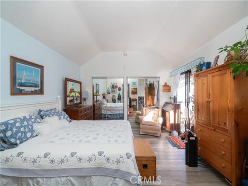 2053 Meadow View , Costa Mesa, CA