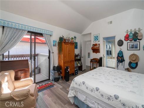 2053 Meadow View , Costa Mesa, CA