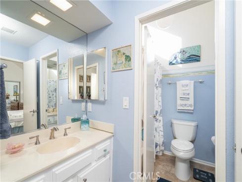 2053 Meadow View , Costa Mesa, CA