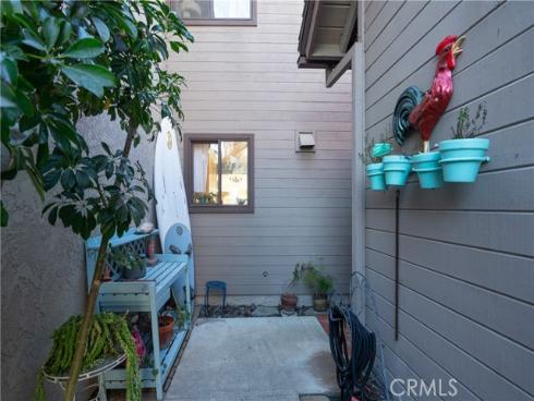 2053 Meadow View , Costa Mesa, CA