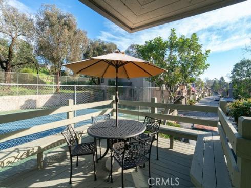 2053 Meadow View , Costa Mesa, CA